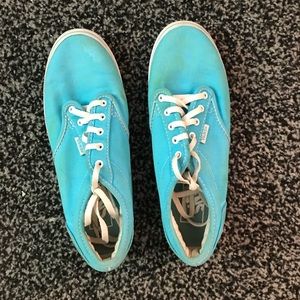 Vans Low Top Sneakers